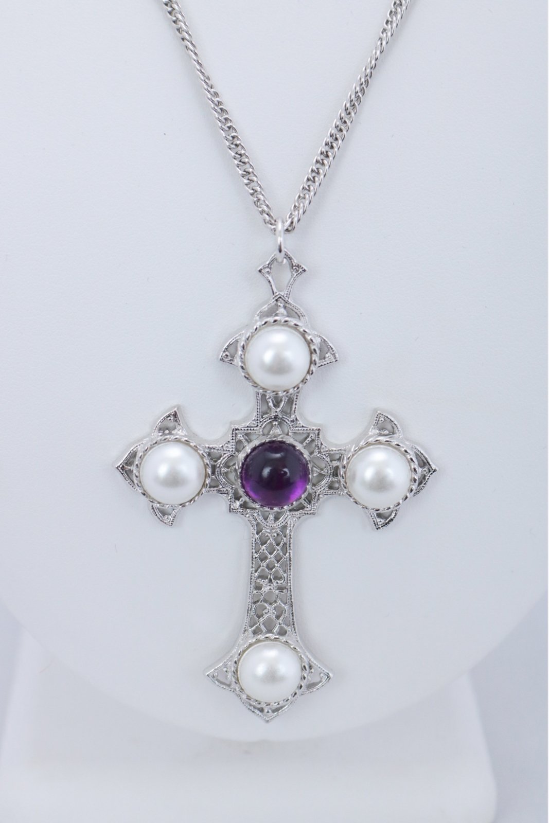 1970s Sarah Coventry Crusader Cross Necklace - Floria Vintage